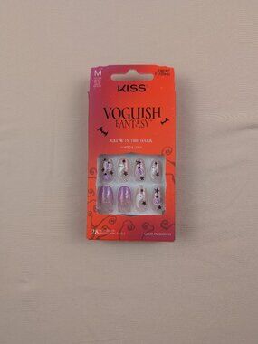 KISS Voguish Fantasy Mystery Purple Medium Oval Press-On Nails FV35HX